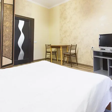 подобово біля площі ринок вулиця староєврейська 17 Appartamento Leopoli