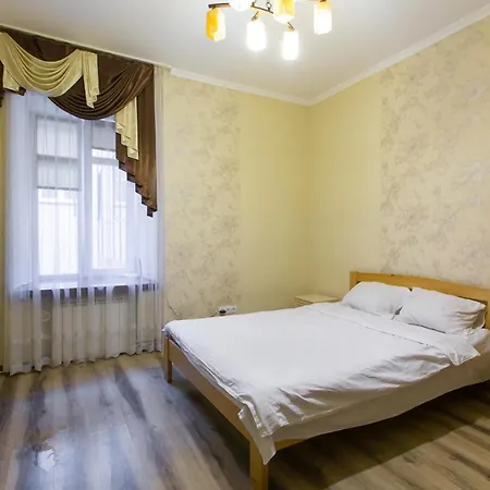 подобово біля площі ринок вулиця староєврейська 17 Appartamento *