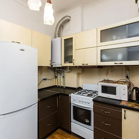 アパート подобово біля площі ринок вулиця староєврейська 17