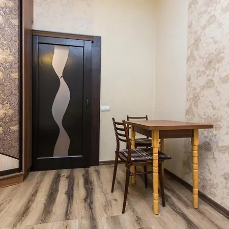 подобово біля площі ринок вулиця староєврейська 17 إلفيف