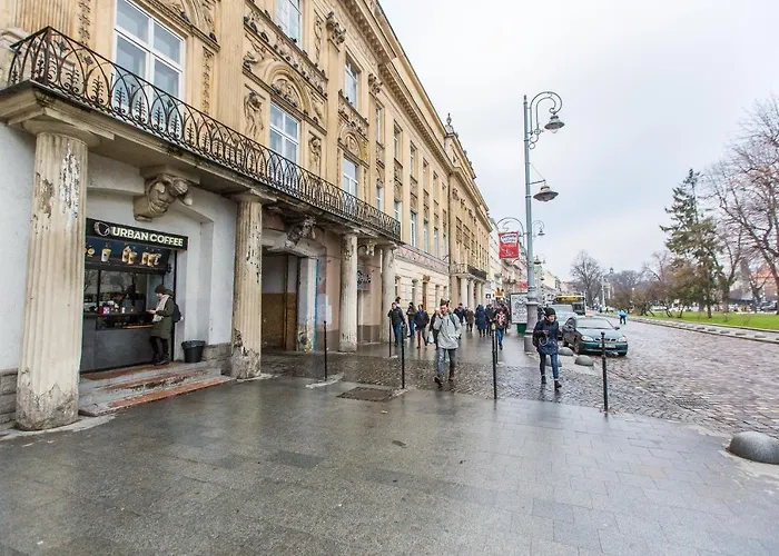 Διαμέρισμα подобово біля площі ринок вулиця староєврейська 17