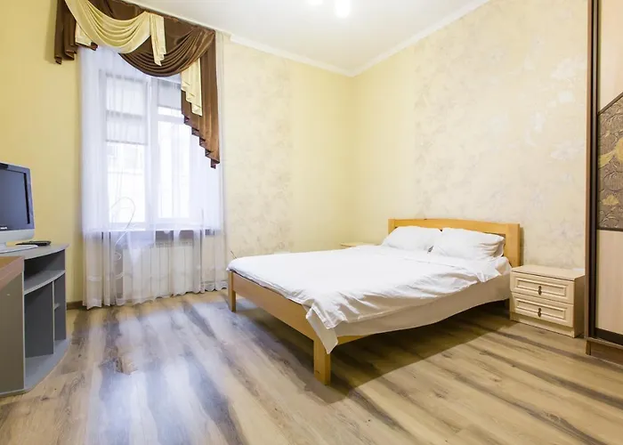 подобово біля площі ринок вулиця староєврейська 17 Lwów