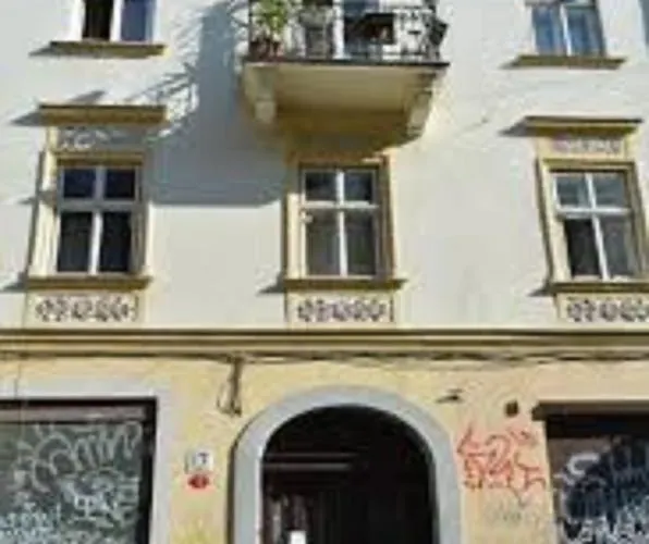 Apartament подобово біля площі ринок вулиця староєврейська 17 Lwów